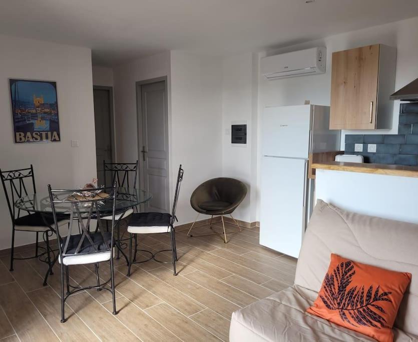 Charmant Petit Logement A 3 Kms De La Plage Belgodère Dış mekan fotoğraf